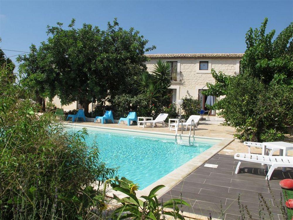 Villa U Marchisi B&B Scicli Kültér fotó
